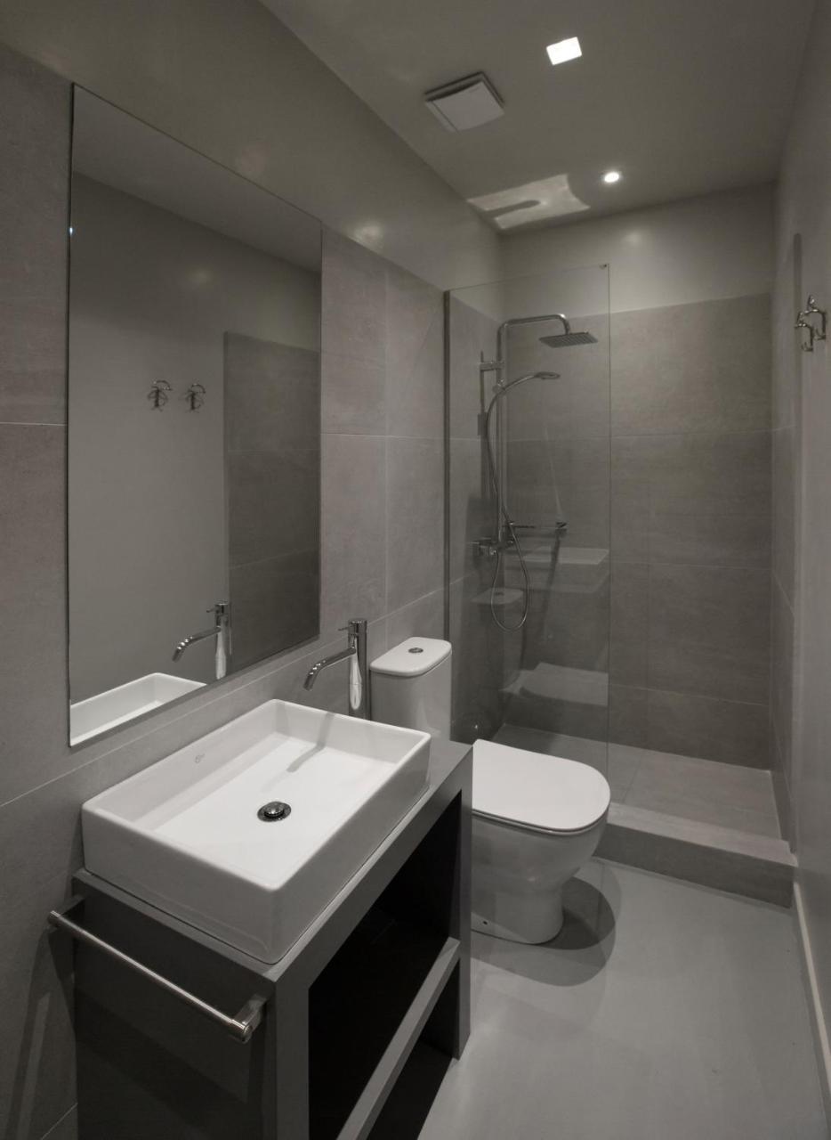 Sophisticated Apartment In Syntagma By Ghh Афины Экстерьер фото