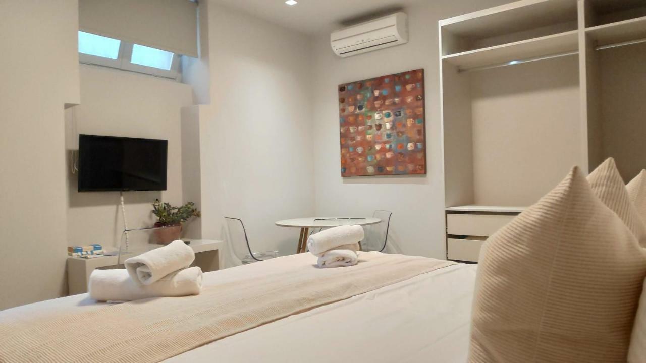Sophisticated Apartment In Syntagma By Ghh Афины Экстерьер фото